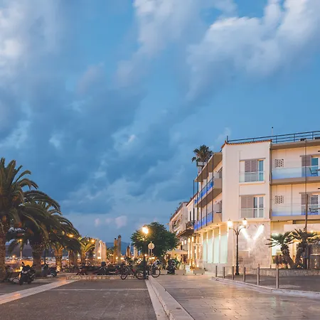 Agamemnon Hotel-3